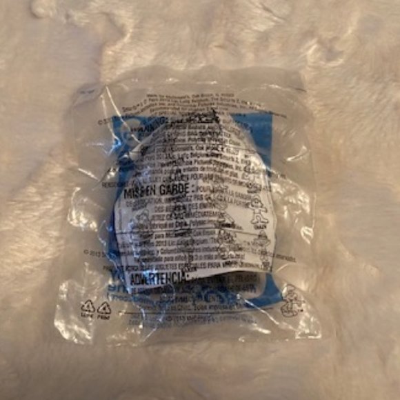 2/$30 McDonald's Smurf 2 Hackus Peyo Happy Meal Toy 2013 NIP - Picture 2 of 3